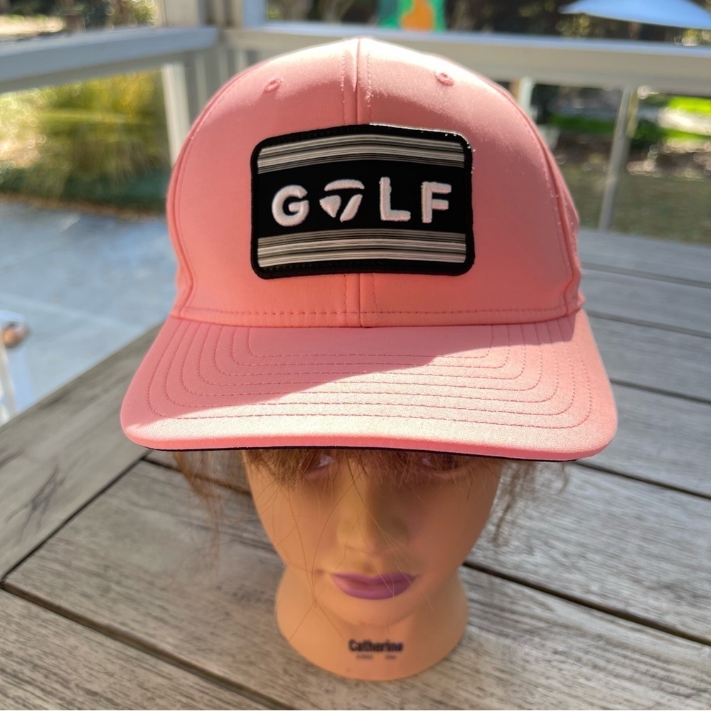 TaylorMade Venture Sunset SnapBack Golf Hat
Size Regular (58cm) - Picture 1 of 5